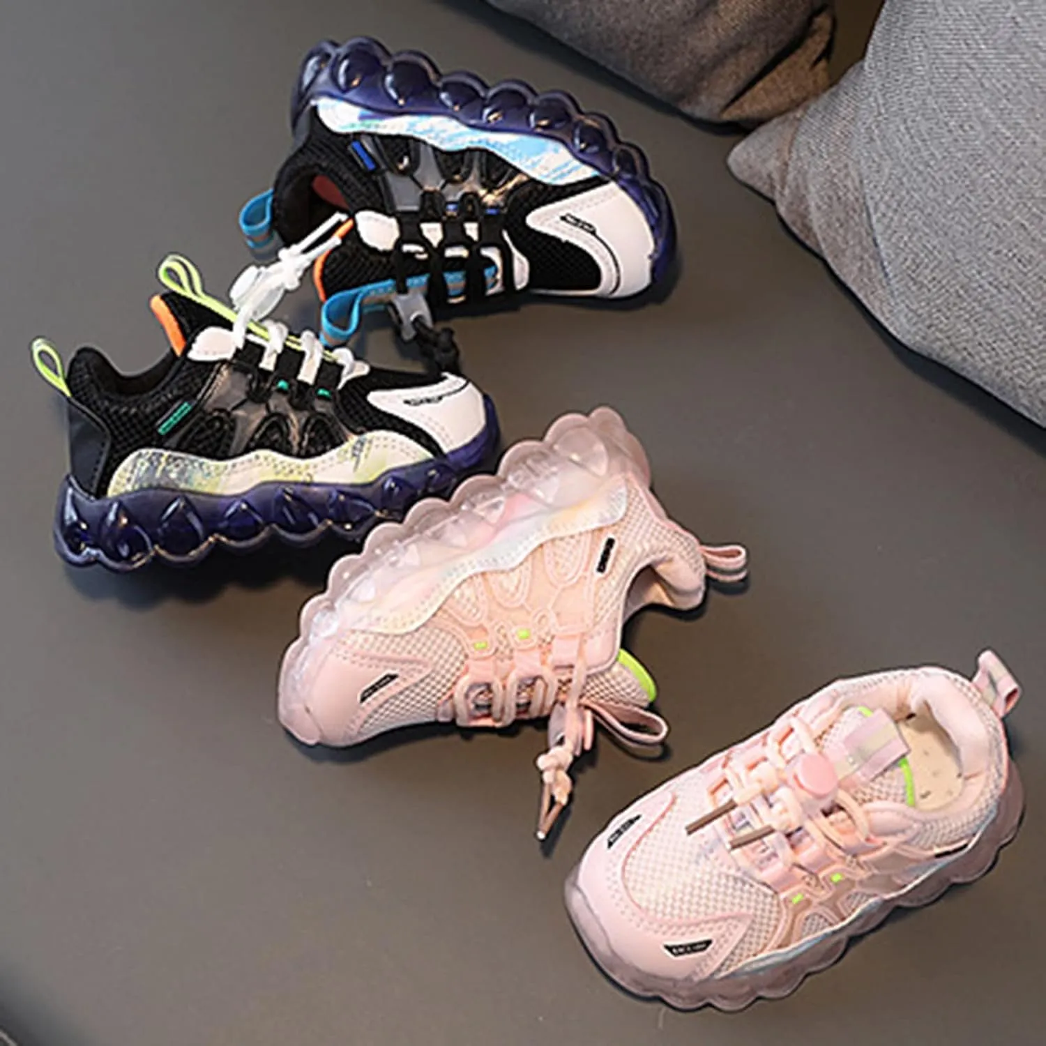 Fashion Light On Baby Shoes Breathable Soft Sole Slip-on Athletic Sneakers Toddler Cool Lighted Running Shoes