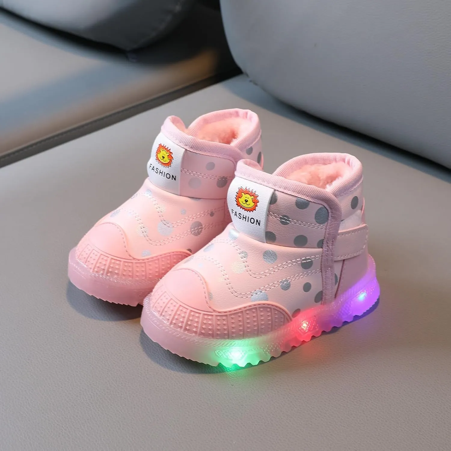 High Top Light Up Toddler Sneakers Boys Girls Cotton Plush Fashion Warm Sneaker Cute Casual Walking Snow Baby Boots