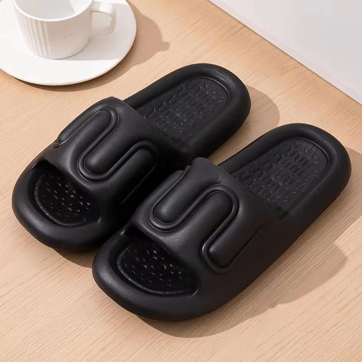 Indoor Slipper Women and Men Bathroom Slipper Womens Showers Sandals Cloud Slides Shower Slides Non-Slip Non Slip