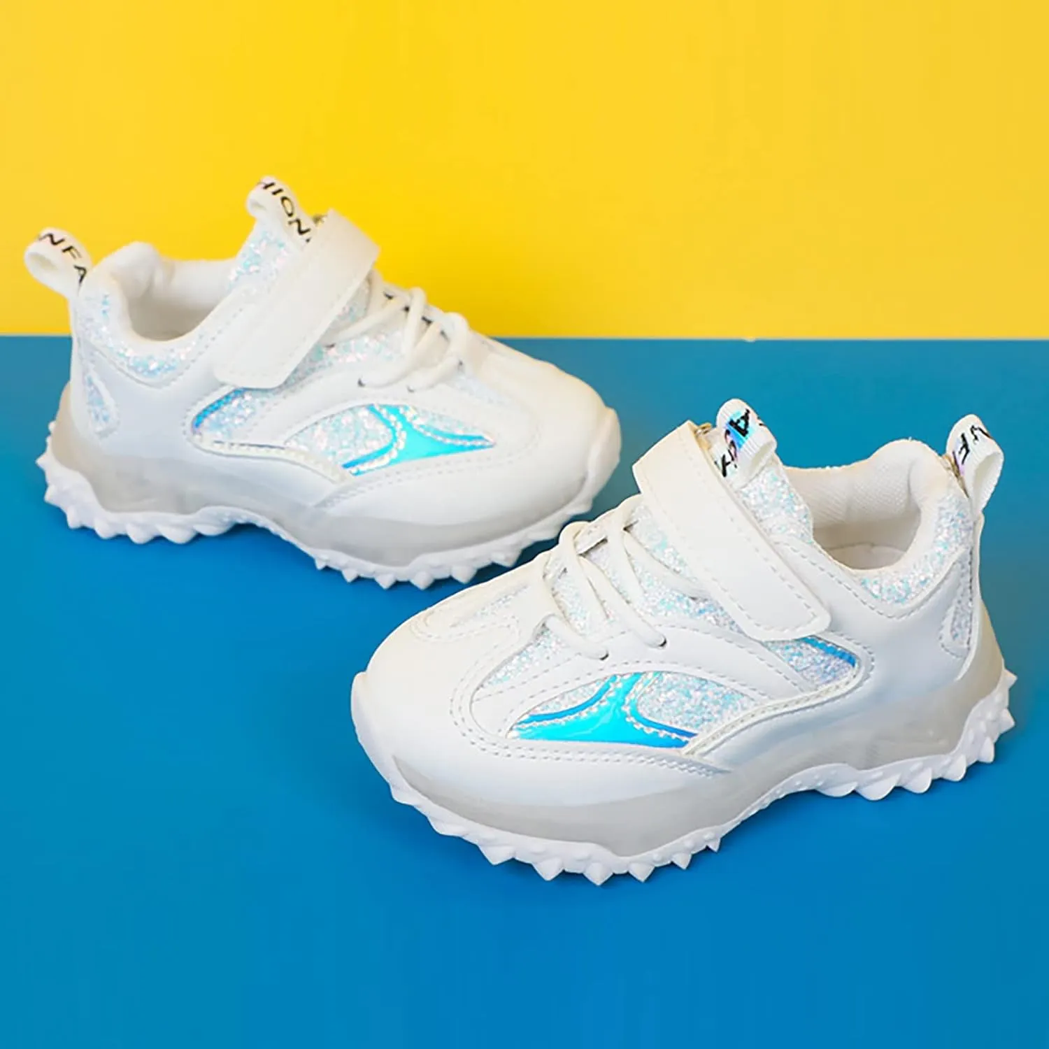 Kids Light Up Shoes for Girls Boys Flash Non Slip Soft Sole Sneakers for Birthday Youth Girls Dress Tennis Shoes