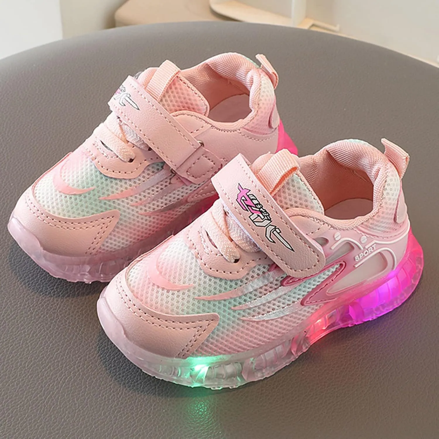 Light Up Toddler Shoes Casual Breathable Non-Slip Unisex Luminous Sneakers for Girls Boys Flashing Sport Sneakers