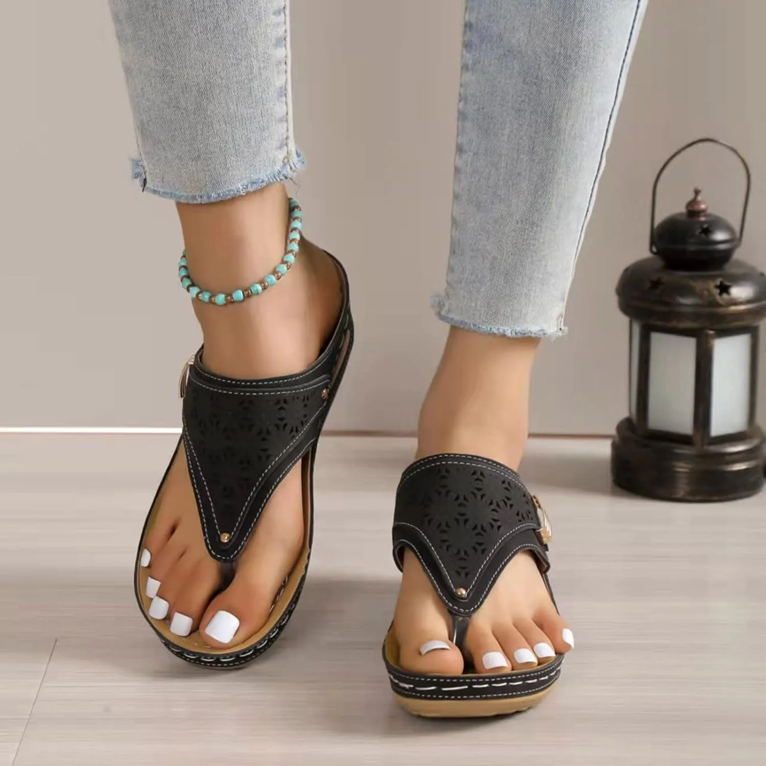Orthopedic Flip Flops Women Arch Support Slip On Wide Width Sandals Plantar Fasciitis Comfortable Summer Slides 2025