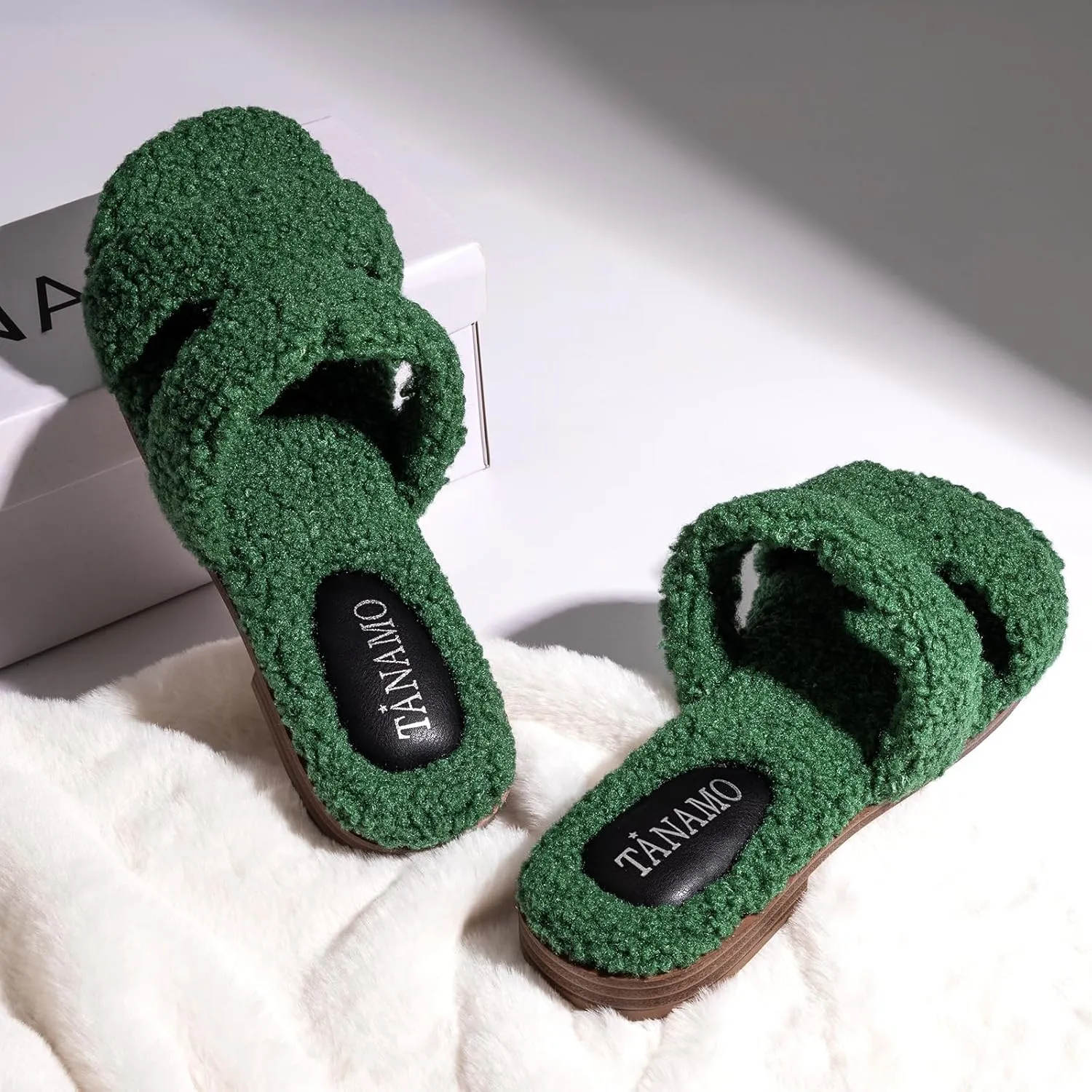 Tanamo Women's Fuzzy Cozy Slippers Slides House Slippers for Women Indoor Outdoor Dressy Flat Sandals Square Open Toe Casual