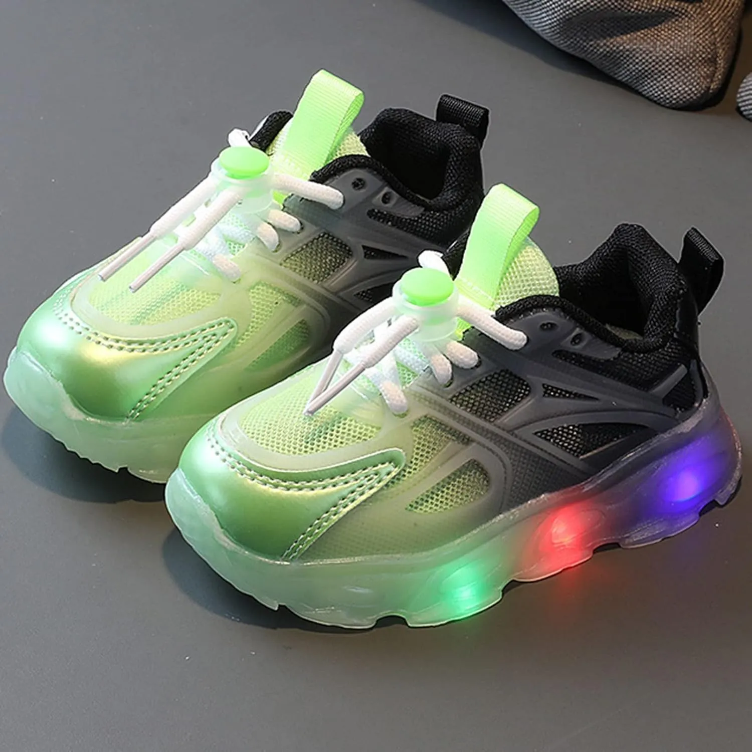 Unisex-Child Lights Up Sneaker Lightweight Breathable Running Shoes Soft Casual Sport Athletic Trainer for Kids