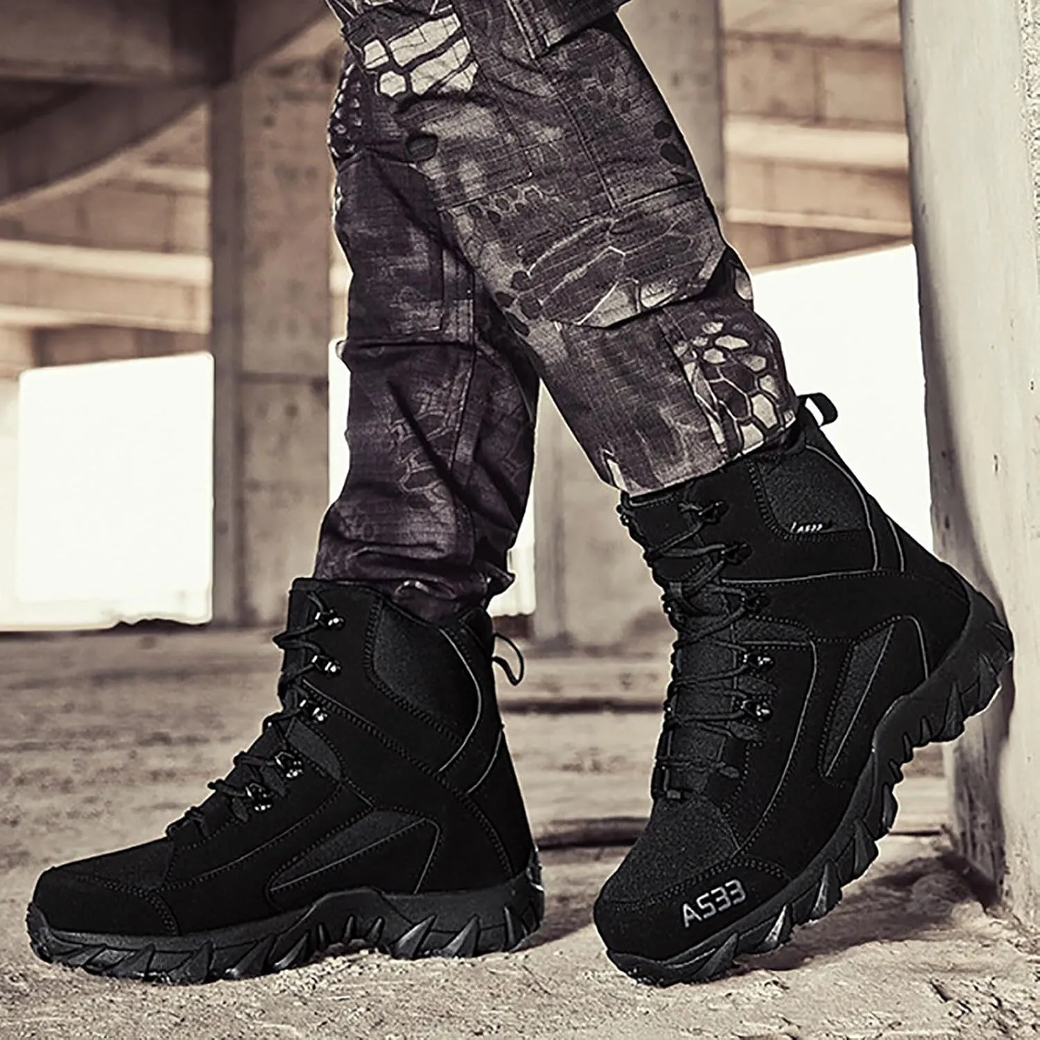 Winter Plush Cotton Boots for Men Large Size Couples Outdoor Training Boots Mid Top Durable Water Proof