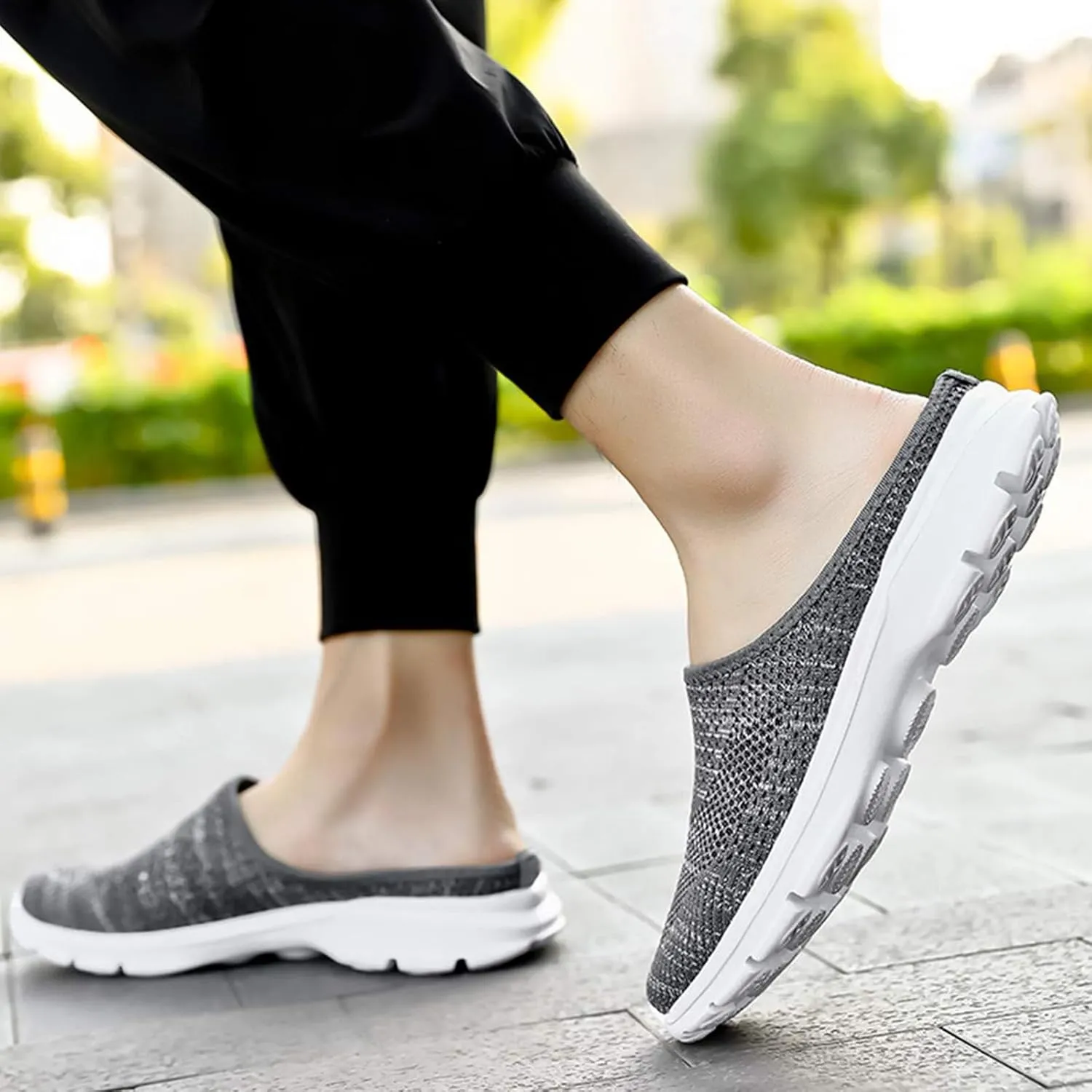 Womens Backless Slip on Mesh Sneakers Slip on Shoes Lightweight Breathable Comfortable Walking Shoe Summer Vacation Travel Shoes Closed Toe Slippers Orthopedic Clogs Shoe