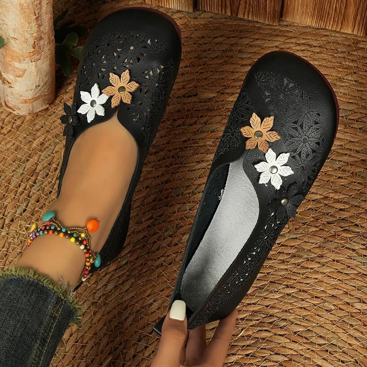 Womens Orthopedic Loafer Comfortable Leather Hollow Out Ballet Flats Vintage Summer Casual Round Toe Slip-On Shoes