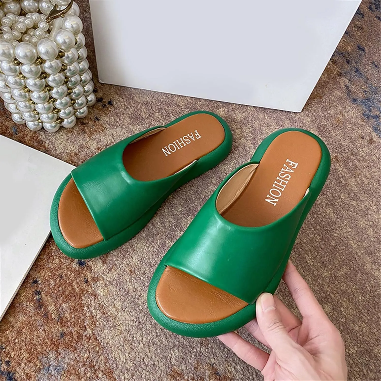 Women's Pillow Slippers Non Slip Quick Drying Shower Slides Non Slip Slides Sandals Women's Fashion Slippers