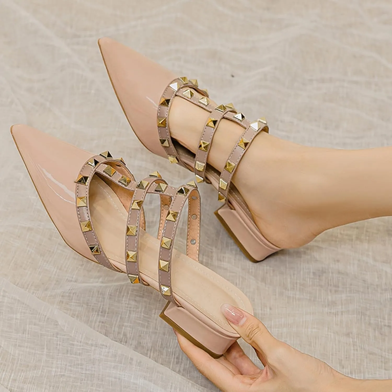 Women's Pointed Toe Studded Mules Backless Slip on Outdoor Shoes Chunky Low Heels Slip-On Pump Party Dress Low Heels Sandals